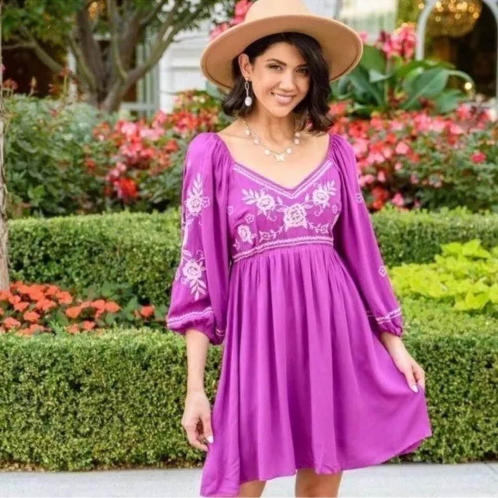 Savanna Jane Women’s Embroidered Boho Mini Dress Size Medium 3/4 Sleeve Lined